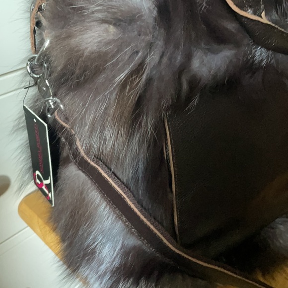 HUGE real fox fur satchel NWT - Picture 6 of 16